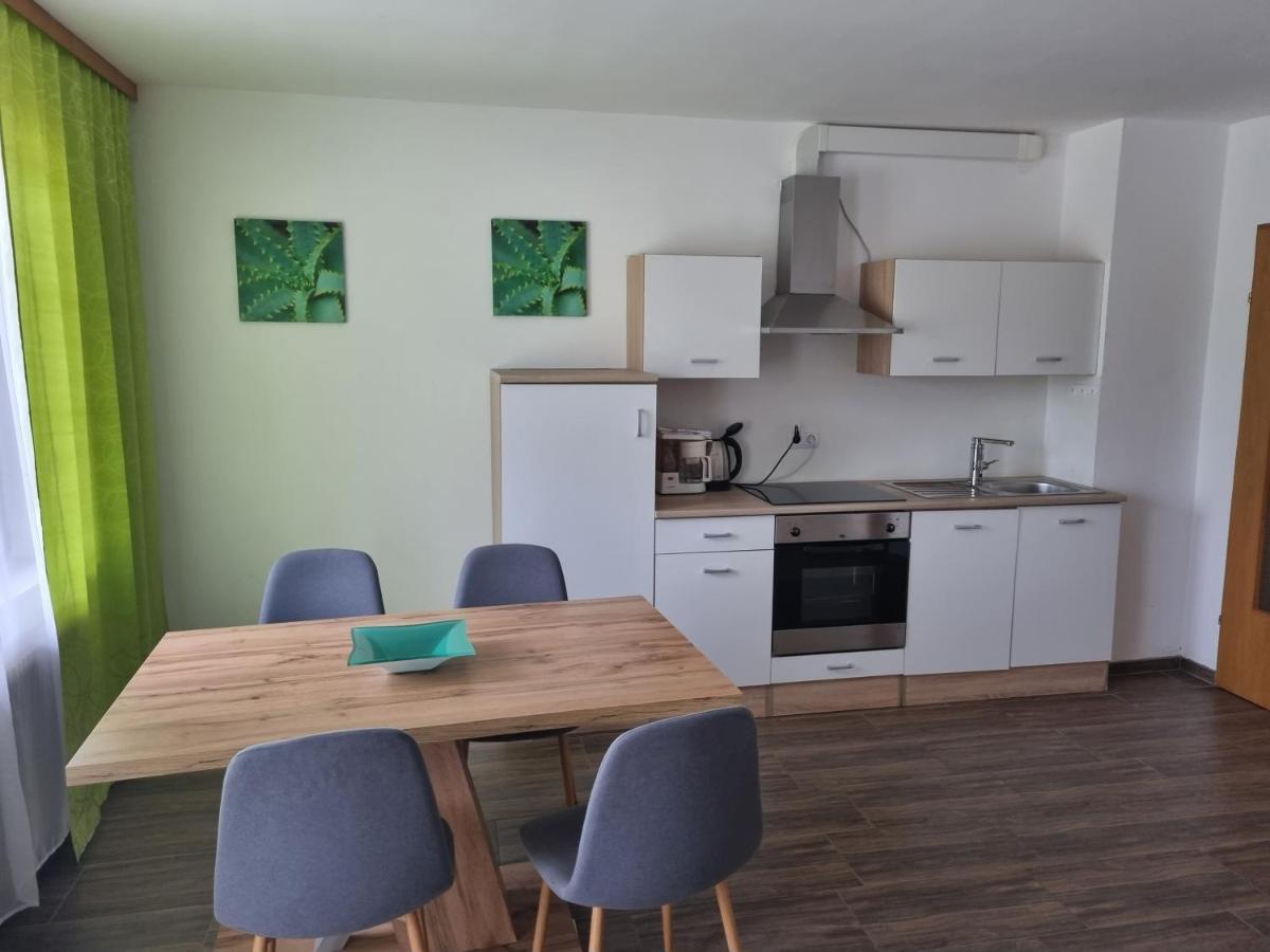 Appartementhotel Rutar Lido Eberndorf Exteriör bild